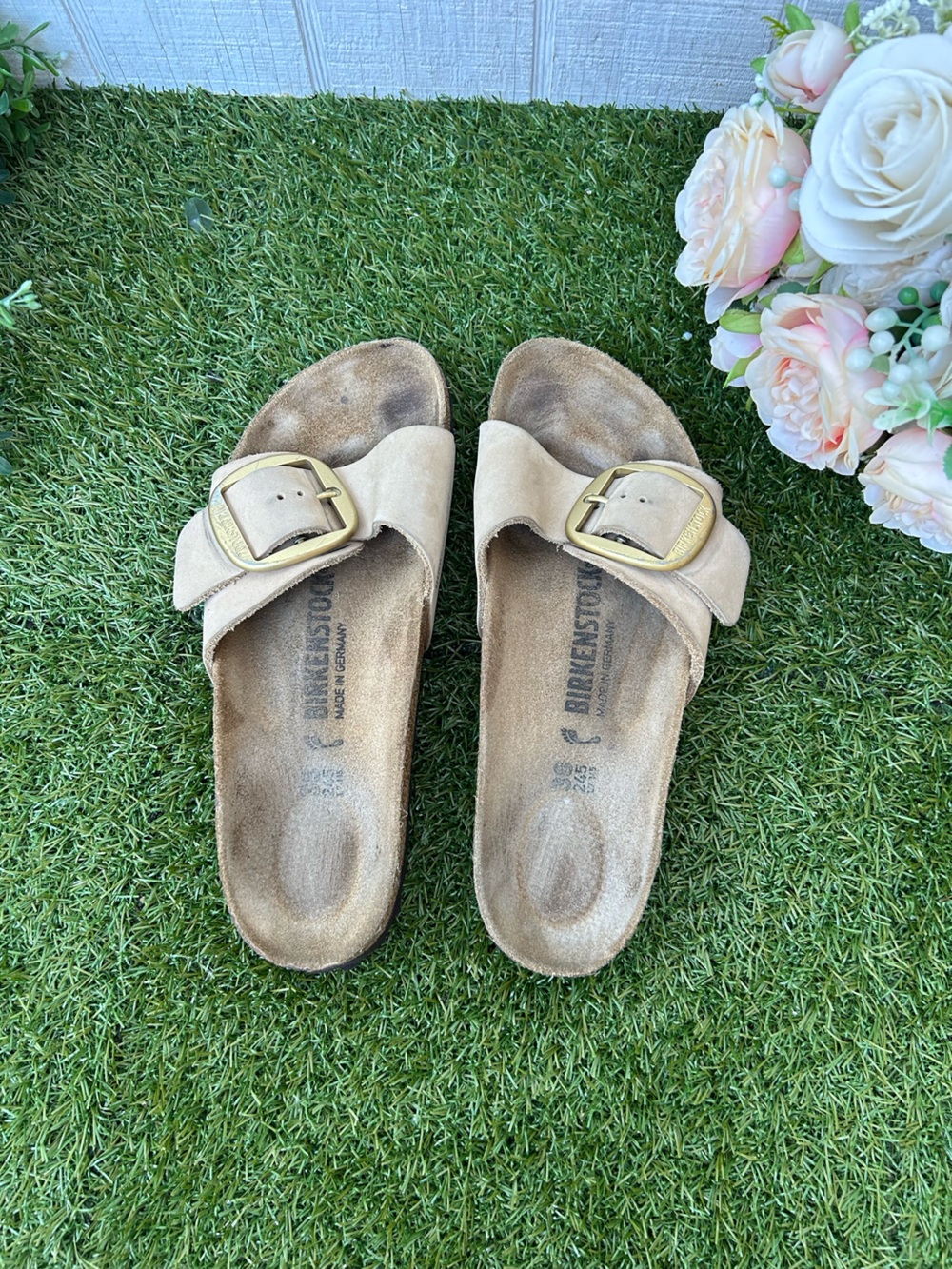 Birkenstock🍂Madrid BIG buckle leather sandals sandcastle size 38US 7-7.5 - Picture 13 of 16